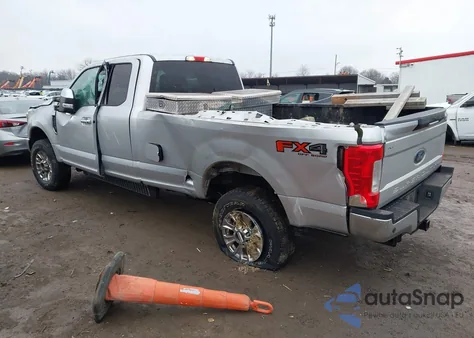 2017 Ford F-250 Xlt из США, поврежденный, VIN 1FT7X2B65HEE80249